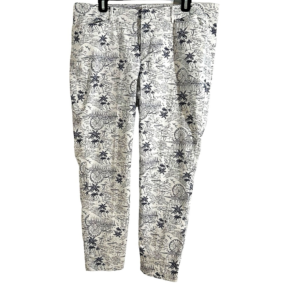 Old Navy Size 14 White & Blue European Scenic Seaside Pixie Chino Pants